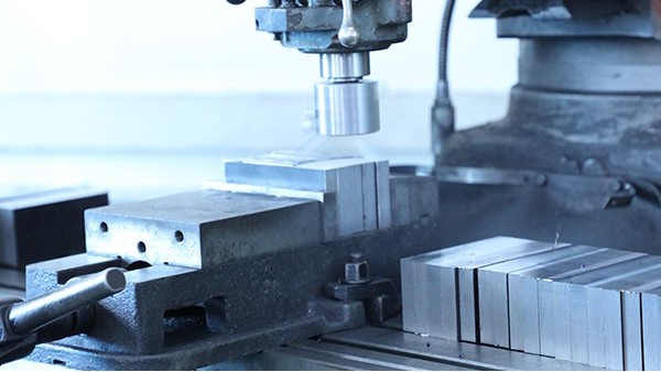 廣州全自動點膠機(jī)