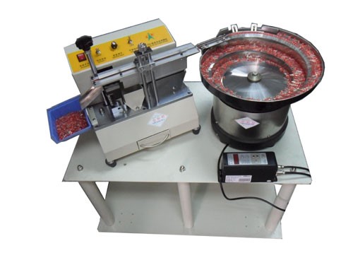 高速自動(dòng)散裝LED切腳機(jī) 高速自動(dòng)散裝LED切腳機(jī)