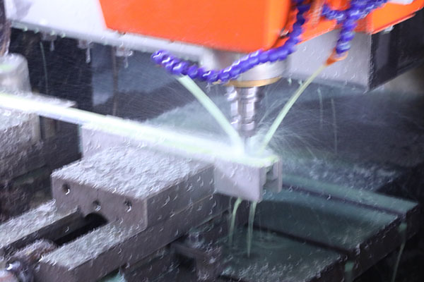 上海點膠機設備