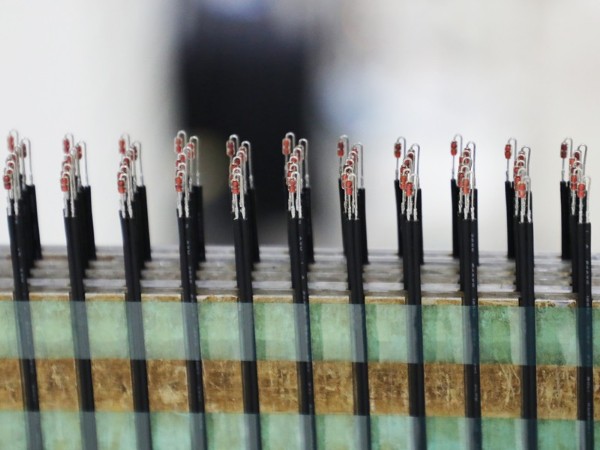 NTC傳感器自動裁線排板焊接機 NTC傳感器自動裁線排板焊接機