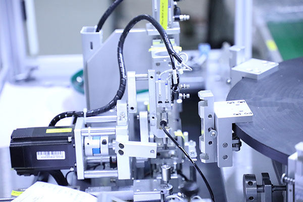 深圳三軸平臺點膠機